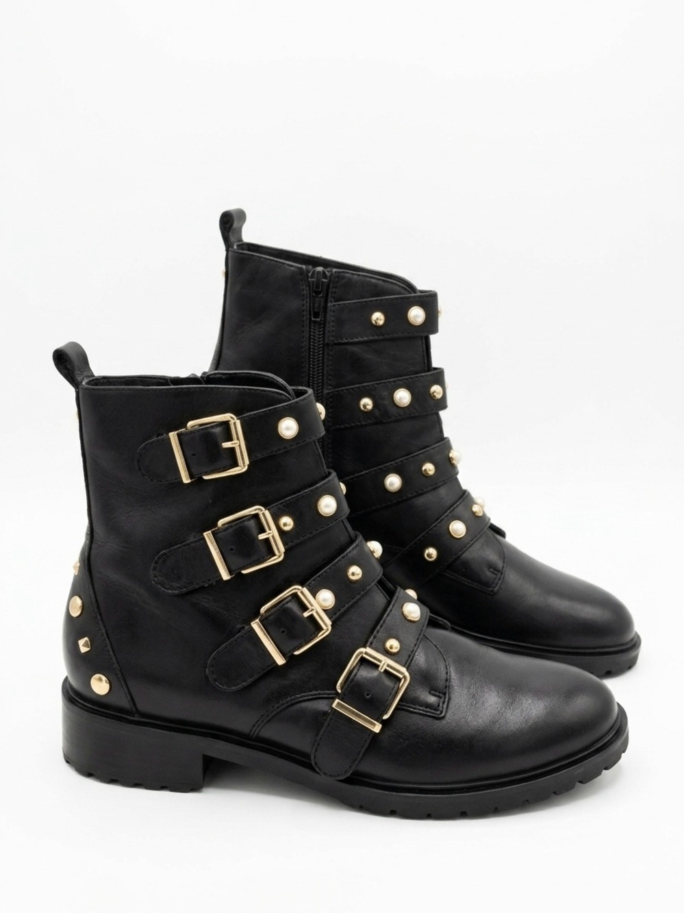 Steve Madden Black Leather Wilmer Pearl Studded Buckle Ankle Boots Size 10M Edgy